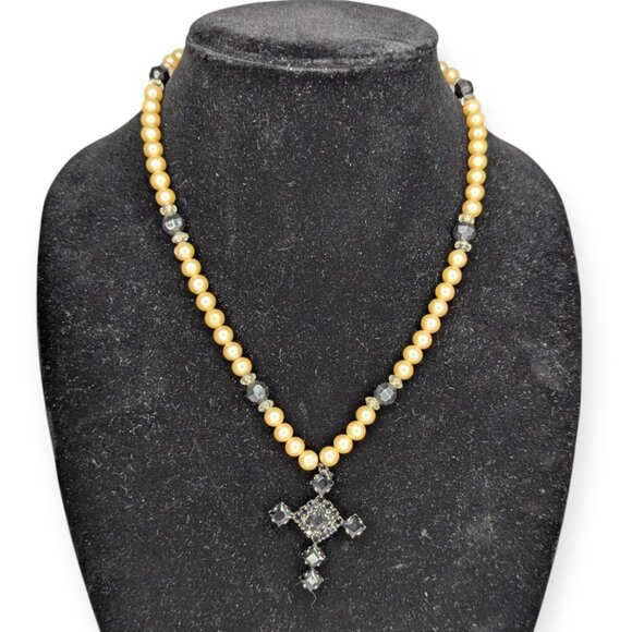 Vintage Faux Pearl Beaded and Heavy Dark Crucifix Necklace Made in Japan - Picture 1 of 11